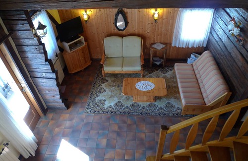 Les Villards-sur-Thones Apartment | For 4P, a 3-star 83m2 dwelling, at the price of 1 bed and breakfast.