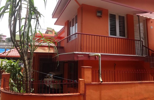 Stuart Hill House | For Delightful stay visit us.