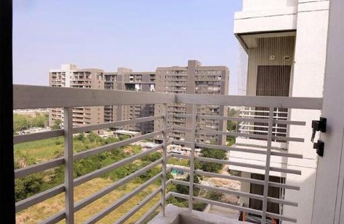 Vadodara Apartment | For NRI by NRI Penthouse-Terrace,Pizza Oven, Views