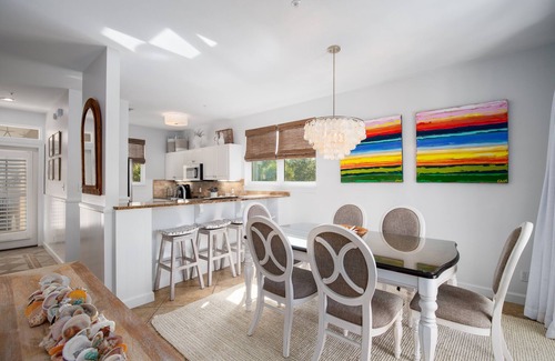 Sandestin Condo | "For Shore" Turnberry in Sandestin, Baytowne Wharf, Golf Cart, Pool