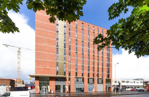 Cathedral Quarter Apartment | For Students Only at Great Patrick Street