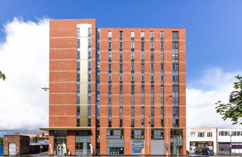 Cathedral Quarter Apartment | For Students Only at Great Patrick Street