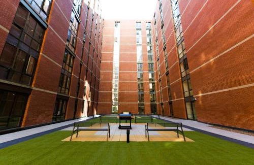 Cathedral Quarter Apartment | For Students Only at Great Patrick Street