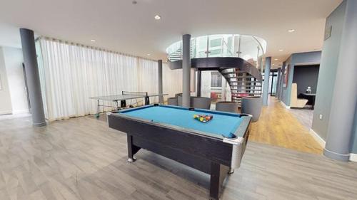 Hoxton Apartment | For Students Only iQ Will Wyatt Court London