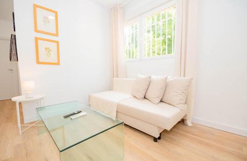Quintana Apartment | For You Rentals Cozy and charming 3-bedroom apartment TEMPORAL in Madrid ASR18