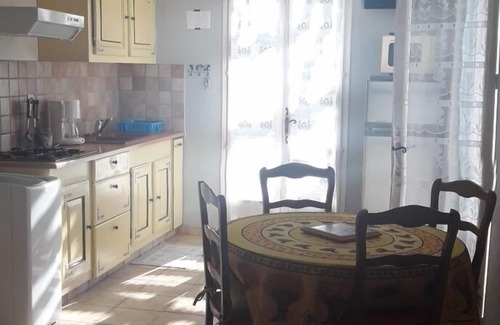 Verquieres Apartment | For your vacations, let's go visit the Provence !