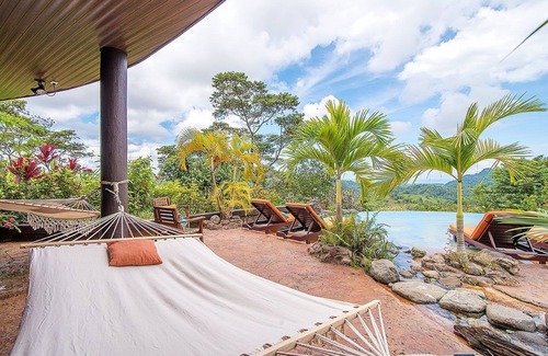 Tres Rios House | Forbes “World’s Top Ten List" Ocean View Mansion~Arrival Shuttle~ Concierge~