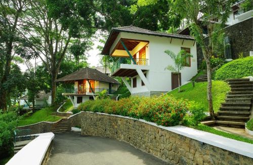 Pirmed Resort | Forest Canopy Thekkady