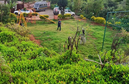 Mahabaleshwar Bed & Breakfast | Forest Cottage