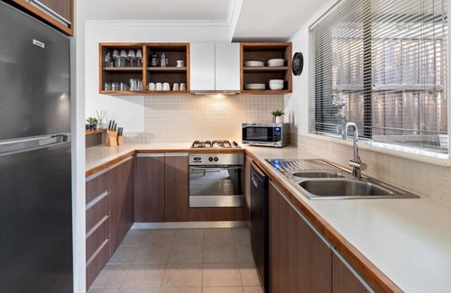 Margaret River Villa | Forest Edge Villa | Family Friendly | Walk To Town
