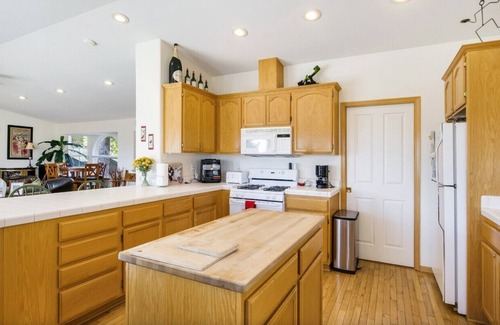 Kings Beach House | Forest Glen Family Lodge in Tahoe Vista