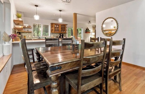 Sudden Valley Cabin | Forest Haven In Bellingham - 4BR, 7 Beds, Firepit