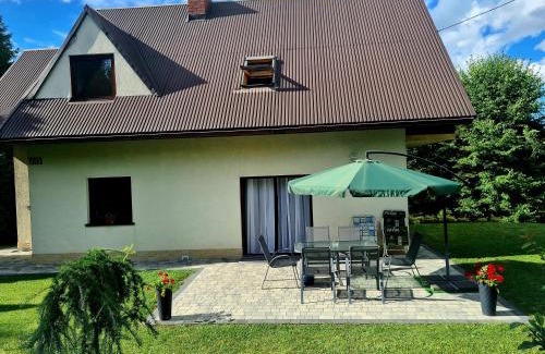 Mszana Dolna Cabin | Forest House
