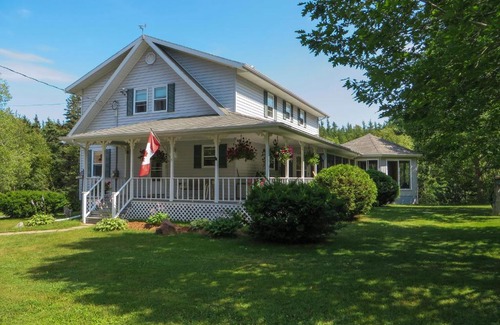 Murray Harbour Bed & Breakfast | Forest & Lake PEI Bed & Breakfast