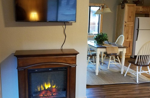 Heber Cabin | FOREST LAKES, AZ. Bunkhouse Rental