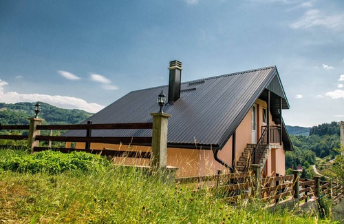 Kolasin House | Forest paradise -three bedroom villa