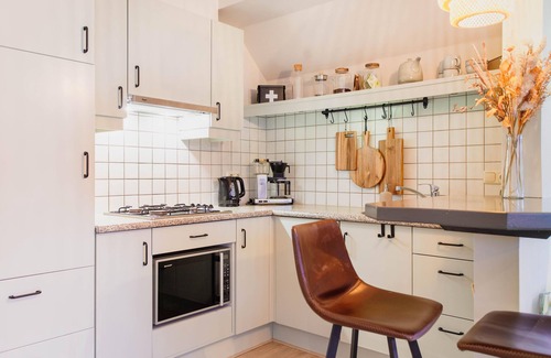 Lemele House | Forest Retreat Private House