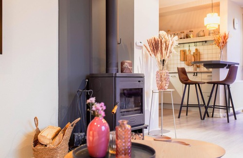 Lemele House | Forest Retreat Private House