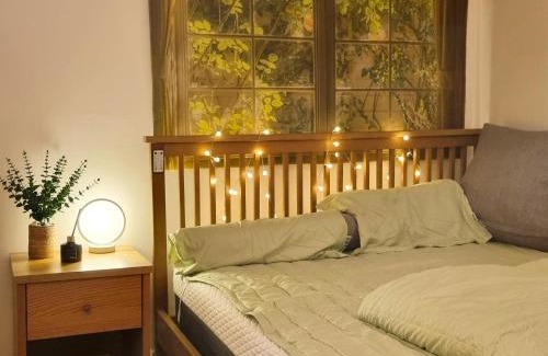 Gwanak-gu Apartment | Forest Sillim - private room