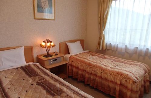 Mikata-gun Hotel | Forest Villa YUMESUZU the Closest Accommodation to the Metasequoia Tree-lined Avenue