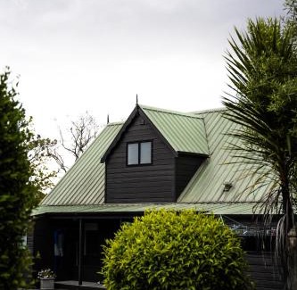 Paihia Bed & Breakfast | FOREST WATERS
