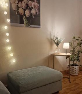 Plavniekkalns Apartment | Forest-windowed 400m to beach Lielupe apartment