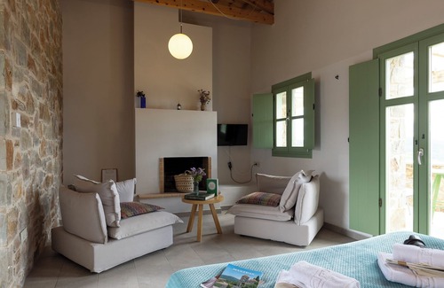 Vlachokerasia Hotel | Foresta in Medias Mores