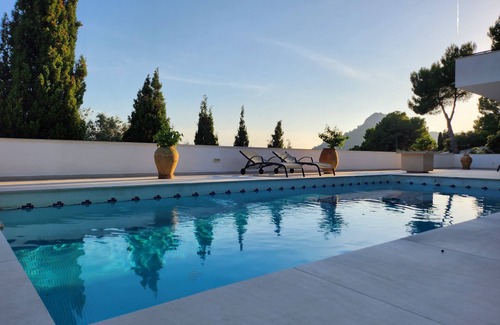 Playa de Formentor Apartment | FORMENTOR studio, panoramic view, direct sea access, swimming pool, air conditioning, wifi, parking