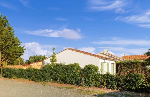 LʼAiguillon-sur-Mer House | Former fisherman's house in the heart of the Vendee.