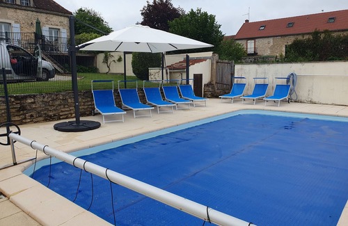 Lantilly House | Former wine merchant's house, swimming pool, lovely view
