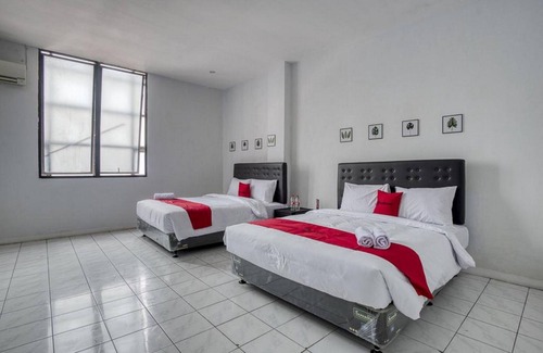 Chinatown House | Formerly Reddoorz Plus Near Jakarta Kota Station