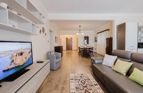 Mellieha Apartment | Forrest Hill Tranquil 3bed In Mellieha By Homely!