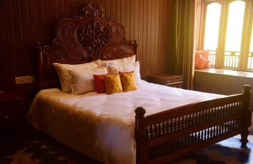 Fort Kochi House | Fort Bridge View