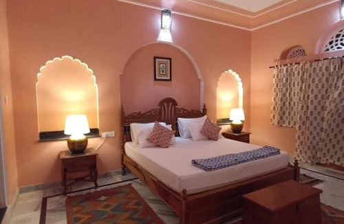 Kekri Hotel | Fort Chabariya