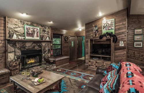 Ruidoso Cabin | Fort Getaway | Huge Wraparound Deck, Bonfire Area