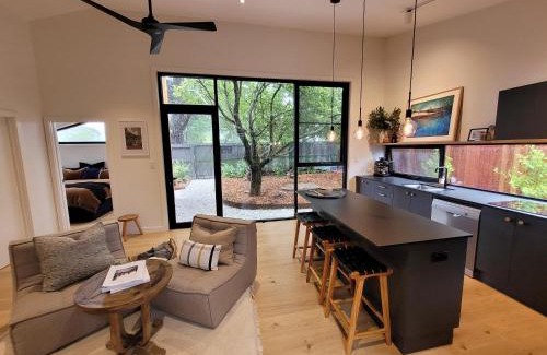 Blackheath Ski Chalet | Fort Rock Cabin