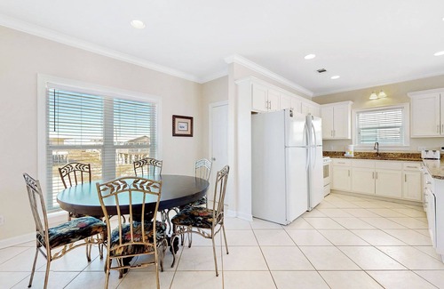 Fort Morgan House | Fort Sun, East. Gorgeous 7BR Beachfront. Extra fridges. Private Pool! Sleeps 24.