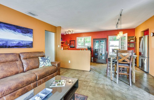 Fort Walton Beach House | Fort Walton Beach Home ~ 2 Mi to Okaloosa Island!