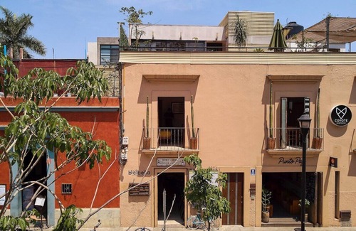 Luis Jimenez Figueroa Apartment | Fortaleza II:Loft w/AC & Balcony near Santo Domingo