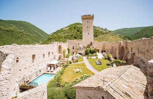 Foligno Villa | Fortezza Di Spinola at Umbria