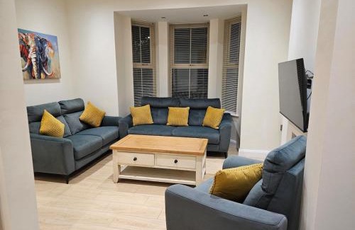 Enniskillen House | Forthill Lodge
