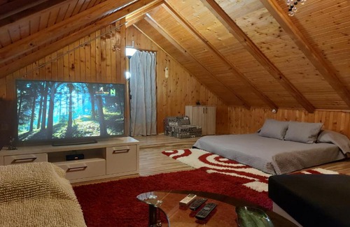 Bihac House | FortUNA Holiday Home
