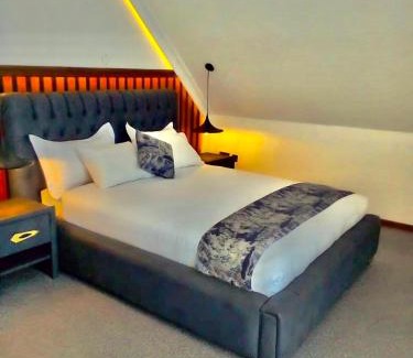 Nkubu Resort | Fortunas Resort with Inside Parking