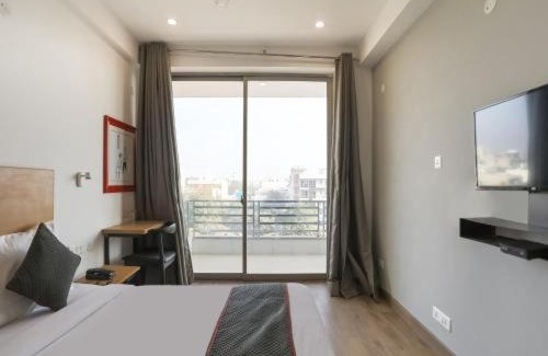 Sector 39 Hotel | Fortune Azalea Sector 39 Near Medanta Medicity Gurugram