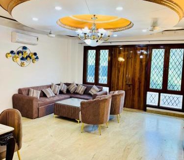 Saket Apartment | Fortune Home Service Apartment 1BHK, E-30 Saket