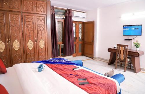 Saket Apartment | Fortune Home Service Apartment,2Bhk, D-198,SAKET