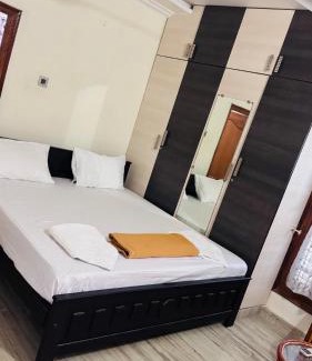 Tirupati Apartment | Fortune Homestay