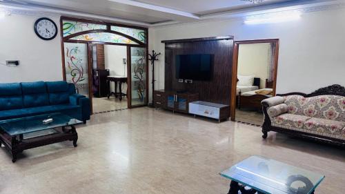 Tirupati Apartment | Fortune Homestay