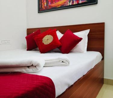 Sualkuchi Apartment | Fortune Tree Homestay