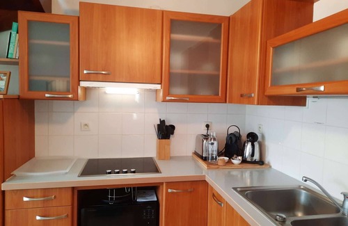 Fouesnant Apartment | Fouesnant Beg Meil, duplex in the heart of the village, 450 m from the beach